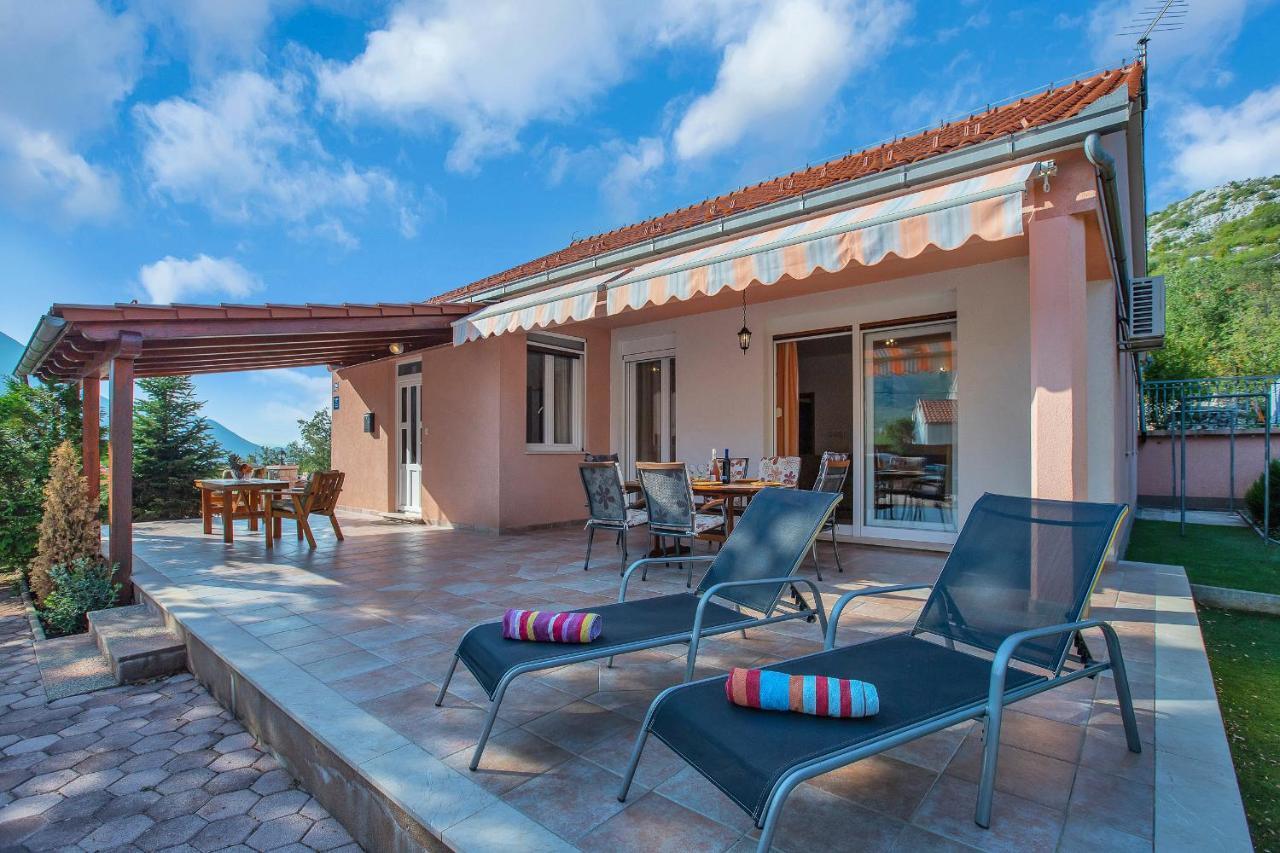 Villa Zvonimir Zagvozd ภายนอก รูปภาพ